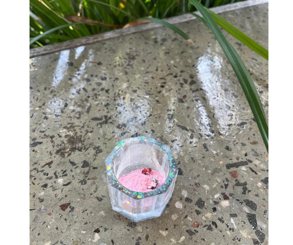 Mini Resin Potion Pot