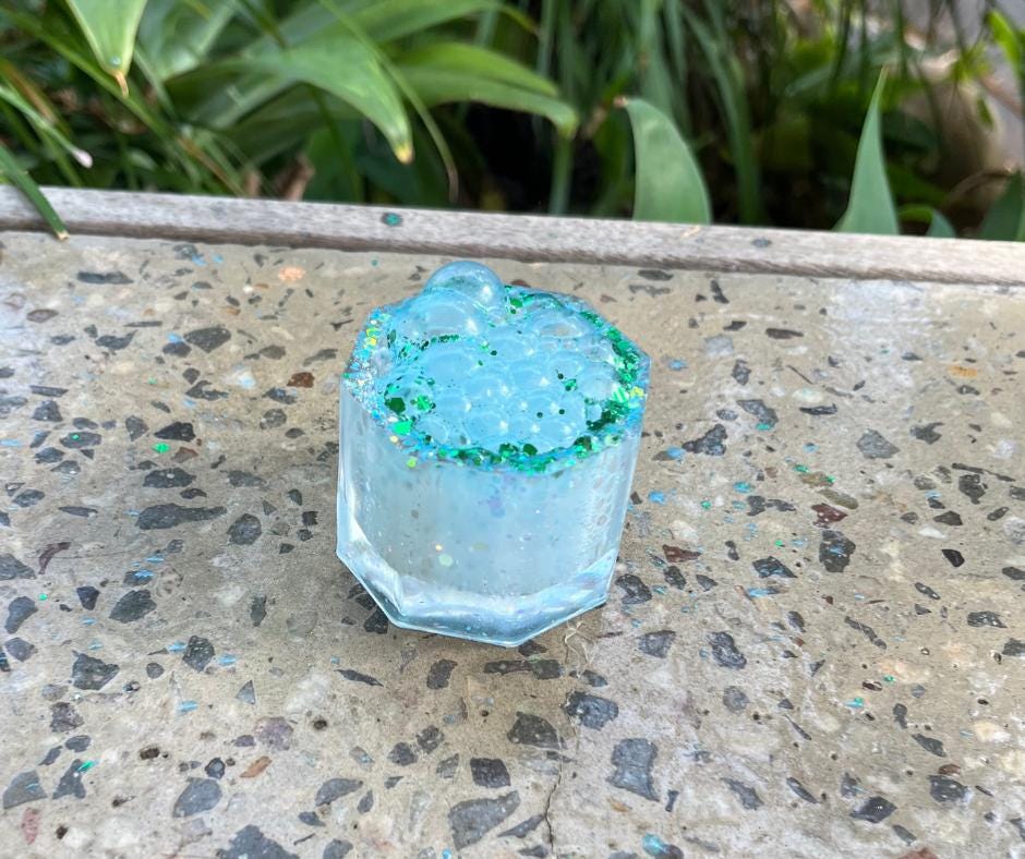 Resin Potion Pots & Cauldron Glow-in-the-Dark Glitter Sensory Play Kids Room Decor