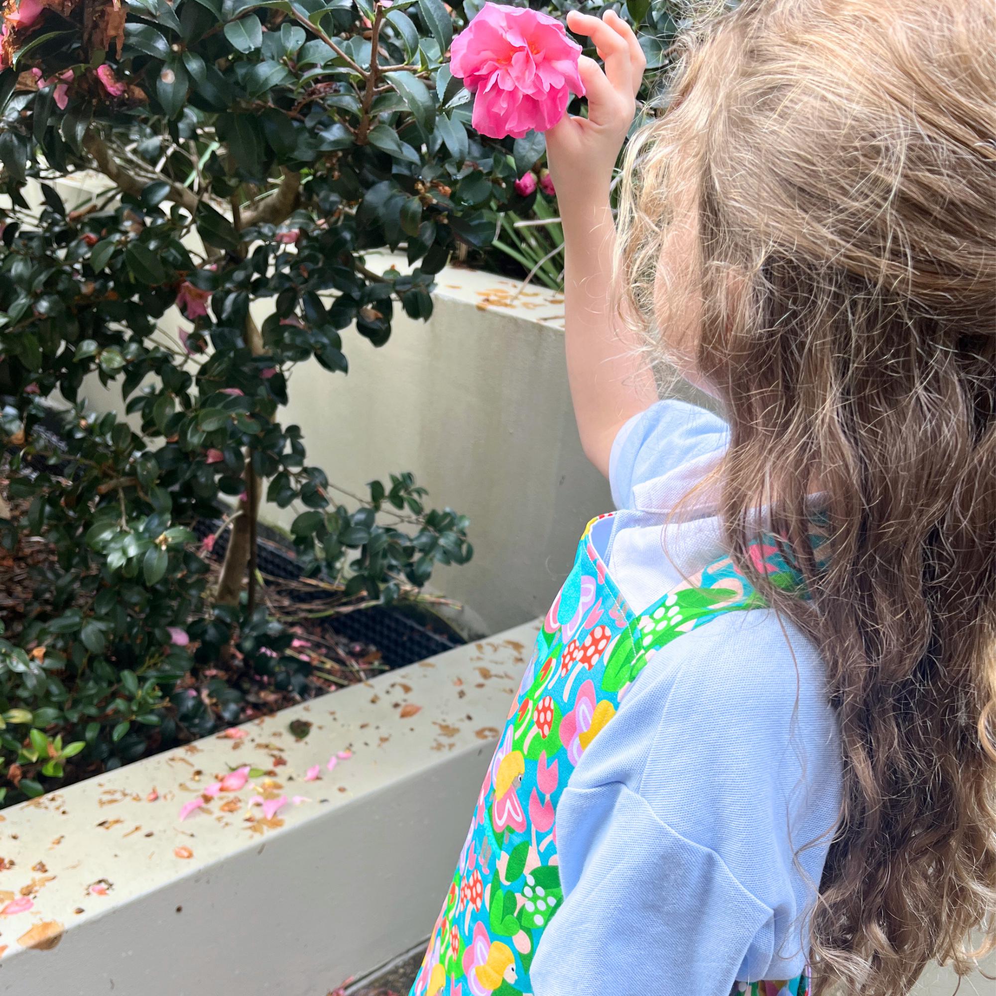 Kids Fairy Apron: Waterproof Messy Play Aprons for Children