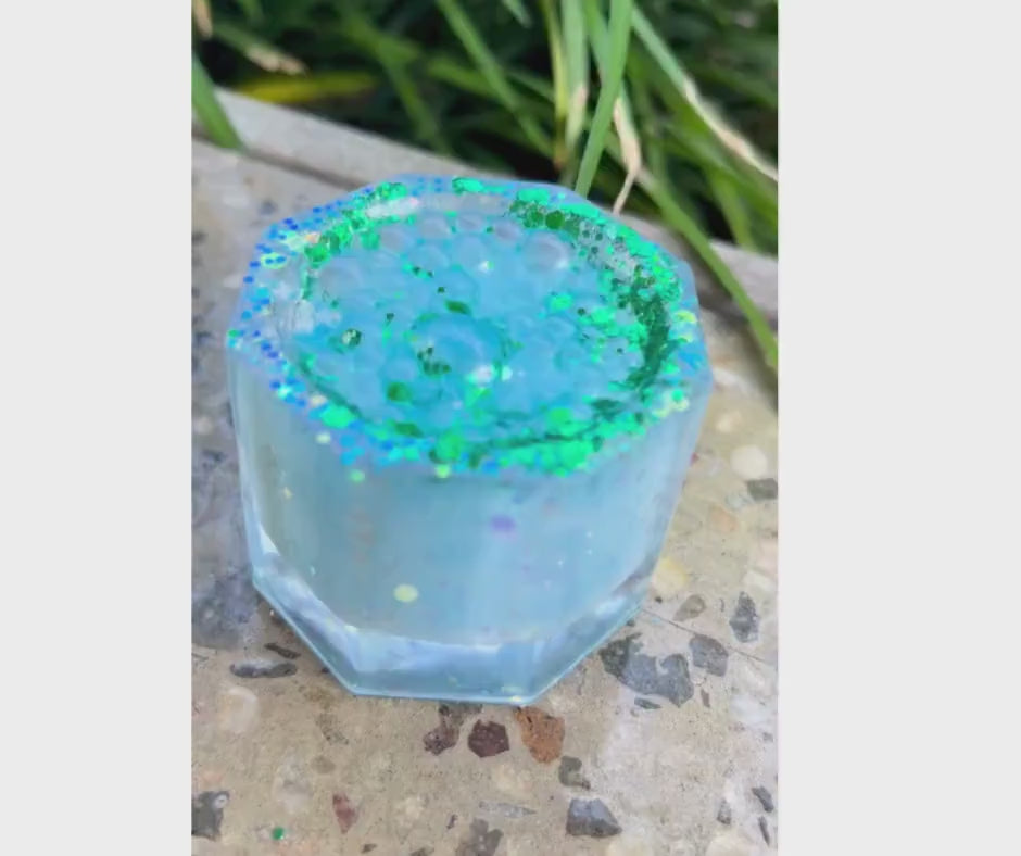 Resin Potion Pots & Cauldron Glow-in-the-Dark Glitter Sensory Play Kids Room Decor